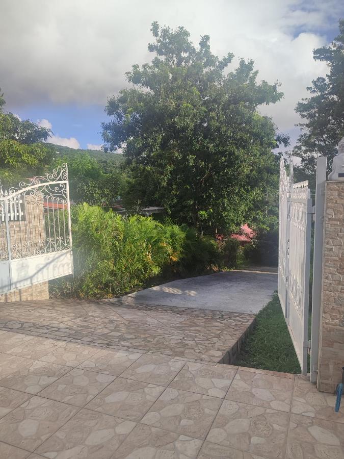 Villa Bebelos Pointe-Noire Esterno foto
